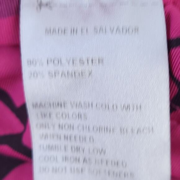 Reebok Athletic Compression Shorts Small Pink Black Abstract Print Running Gym - Picture 3 of 5